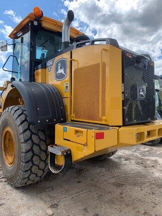 2021 John Deere 624 P-TIER 4WD LOADER; Cab w/ AC, EH Joystick Controls; Aux Hydraulics, Quick Coupler; Ride Control, Front Diff Lock; 20.5 Tires; Powerllel; General Purpose Bkt; Rear Camera