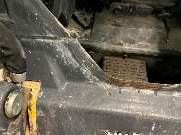 318G SKID STEER LOADER BASE - Cab w/ AC, EH Joystick Controls, Air Ride Seat; 2 Speed; Self-Leveling; Beefy Baby Tires; General Purpose Bkt