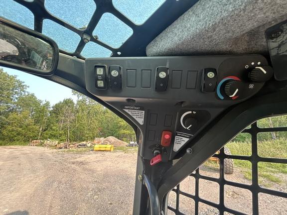 DORF,318G SKID STEER LOADER BASE -Cab w/ AC; General Purpose Bkt; Options: Camera, Self-Leveling, 2 Speed, Power Quik-Tatch, Counterweights