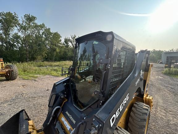 DORF,318G SKID STEER LOADER BASE -Cab w/ AC; General Purpose Bkt; Options: Camera, Self-Leveling, 2 Speed, Power Quik-Tatch, Counterweights