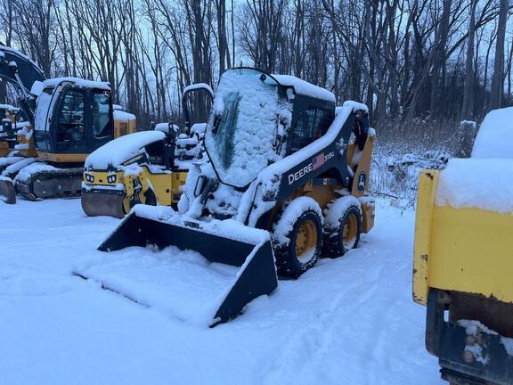 318G SKID STEER LOADER BASE - Cab w/ AC, EH Joystick Controls, Air Ride Seat; 2 Speed; Self-Leveling; Beefy Baby Tires; General Purpose Bkt