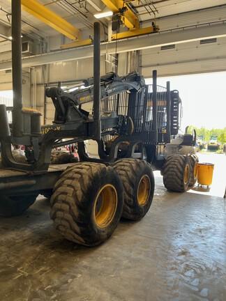 2019 PONSSE BUFFALO - Cab w/ AC; 8x8; Axles: Heavy Duty
