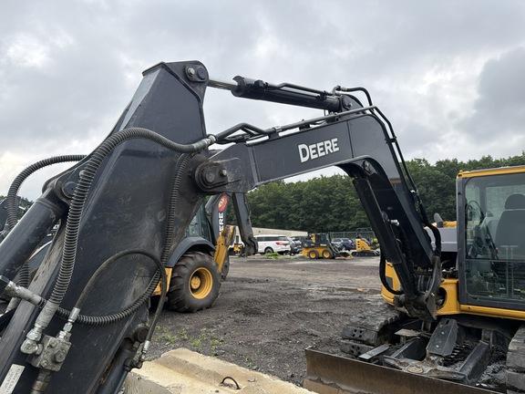 85 P TIER EXCAVATOR GEN A - Cab w/ AC; 450 mm (18 in.) Pads; w/ Bucket; Angle Blade
