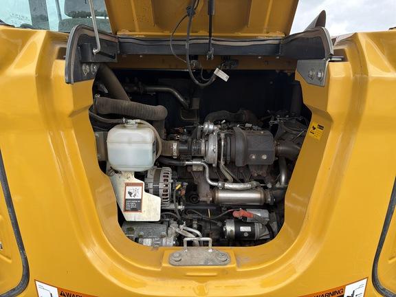 85 P TIER EXCAVATOR GEN A - Cab w/ AC; 450 mm (18 in.) Pads; w/ Bucket; Angle Blade