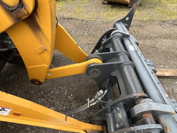 LIUGONG 848HV 4WD LOADER - Cab w/ AC, Joystick Controls; General Purpose Bkt