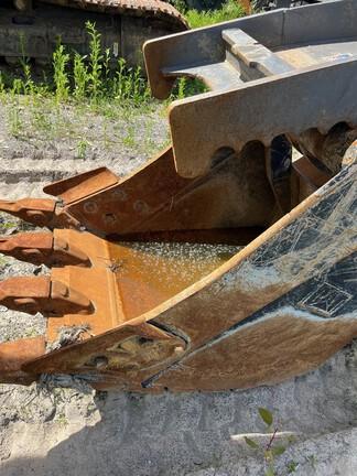 2022 CAT M318 - Cab w/ AC; w/ Bucket; w/ Blade
