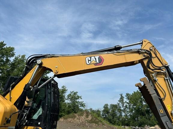 2022 CAT M318 - Cab w/ AC; w/ Bucket; w/ Blade