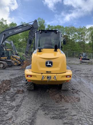 324 P FOUR WHL DRIVE LOADER - Cab w/ AC; General Purpose Bkt; 400/70R20 Tires