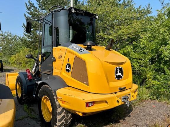 324 P FOUR WHL DRIVE LOADER - Cab w/ AC; General Purpose Bkt; 400/70R20 Tires
