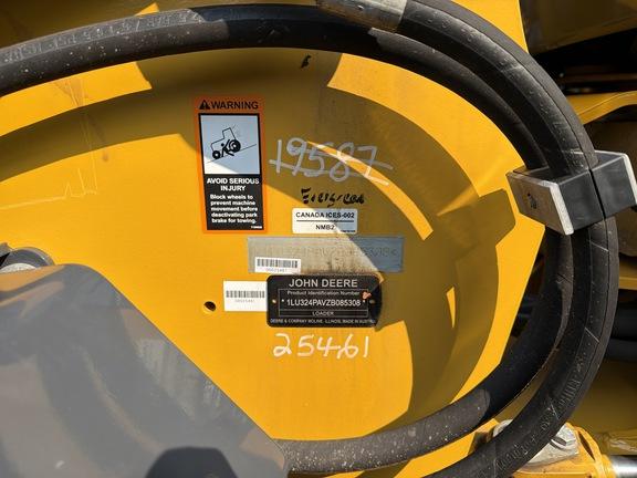 324 P FOUR WHL DRIVE LOADER - Cab w/ AC; 405/70R20 Tires