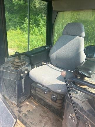 2004 JOHN DEERE 650JLT - Cab w/ AC; Long Track; 20" Pads; 2.92 m (115 in.) Blade