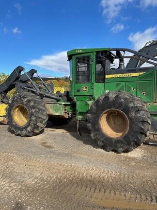 648L GRAPPLE SKIDDER - 
Cab w/ AC, Lever Steer; Dual Funct Grapple; Stacking Blade; Winch; 30.5 Tires
