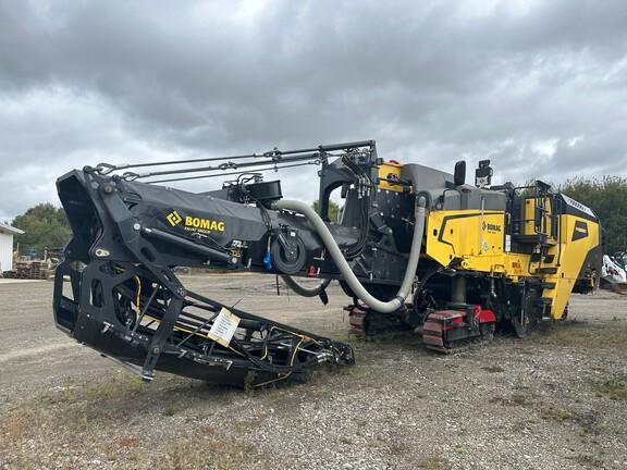 Weight
34 t,
Track width
570 mm,
Cutting width
2200 mm,
Cutting depth
350 mm,
Operating speed
70 m/min,
Travel speed
7.5 km/h,
Transport length
8.24 m,
Transport width
2.7 m,
Transport height
4.02 m,
Model series
BM,
Engine manuf.
Cummins,
Engine type
X15,
Engine power
470 kW,
Displacement
14.9 l,
Revolutions at max torque
1900 rpm,
Max. torque
2778/1400 Nm,
No. of cylinders
6,
Emission level
V/Tier 4f