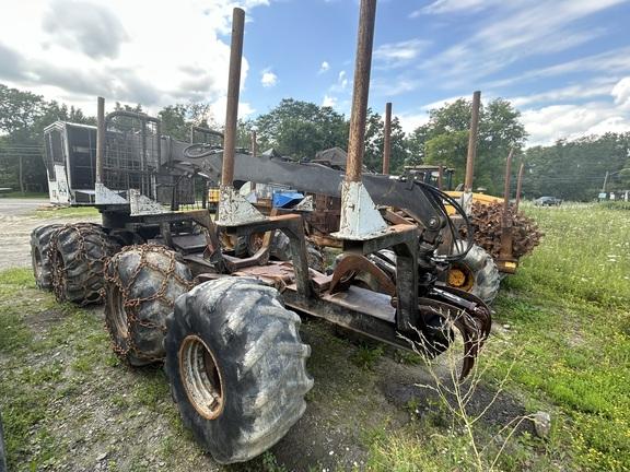 1999 TIMBCO TF820C FORWARDER - Rotating Cab w/ AC; 8x8; Chains