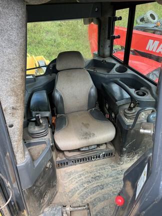 1050K PRODUCTION CRAWLER - Cab w/ AC; 24" Pads; Semi-U Blade, 3.96 m (156 in.) Blade; Ripper