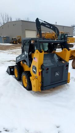 318G SKID STEER LOADER BASE - Cab w/ AC, EH Joystick Controls, Air Ride Seat; 2 Speed; Self-Leveling; Beefy Baby Tires; General Purpose Bkt