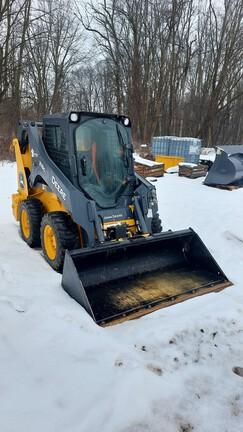 318G SKID STEER LOADER BASE - Cab w/ AC, EH Joystick Controls, Air Ride Seat; 2 Speed; Self-Leveling; Beefy Baby Tires; General Purpose Bkt