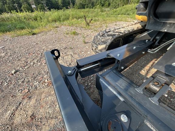DORF 35 P TIER EXCAVATOR GEN A - Cab w/ AC; Long Arm; Rubber Tracks; Angle Blade