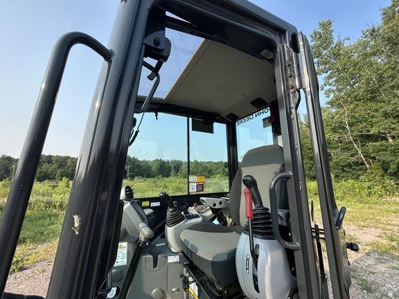 DORF 35 P TIER EXCAVATOR GEN A - Cab w/ AC; Long Arm; Rubber Tracks; Angle Blade