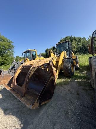 2018 CAT 938M - Cab w/ AC, Joystick Controls; Forks, Quick Coupler; 20.5 Tires; General Purpose Bkt