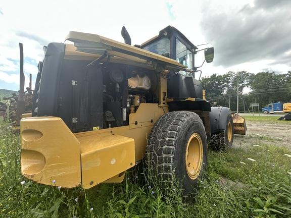 2018 CAT 938M - Cab w/ AC, Joystick Controls; Forks, Quick Coupler; 20.5 Tires; General Purpose Bkt