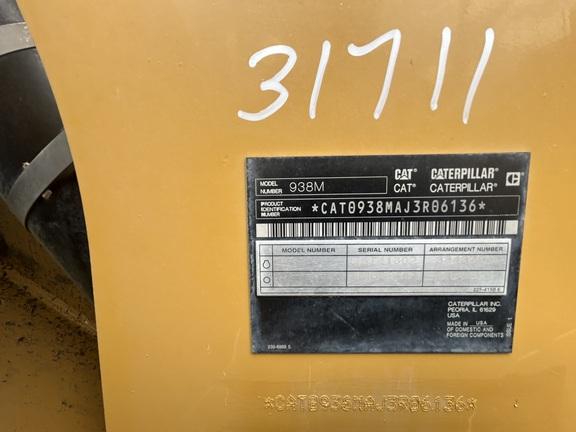 2018 CAT 938M - Cab w/ AC, Joystick Controls; Forks, Quick Coupler; 20.5 Tires; General Purpose Bkt