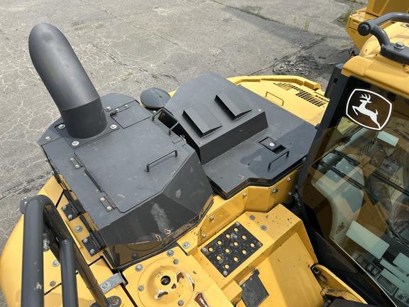 135G FT4 EXCAVATOR - Cab w/ AC; 20" Pads; Coupler