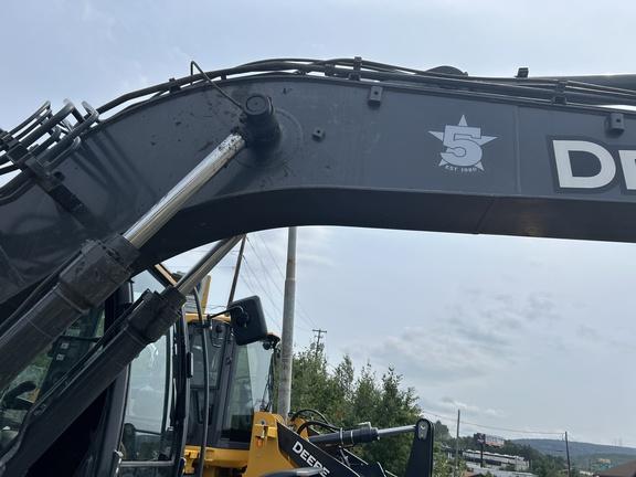 135G FT4 EXCAVATOR - Cab w/ AC; 20" Pads; Coupler
