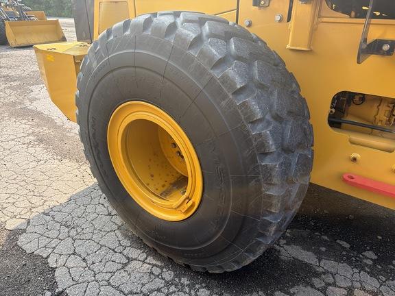 644 G TIER WHEEL LOADER - Cab w/ AC; 23.5 Tires; General Purpose Bkt; Options: Rear Camera