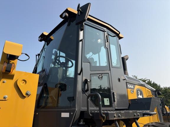 644 G TIER WHEEL LOADER - Cab w/ AC; 23.5 Tires; General Purpose Bkt; Options: Rear Camera