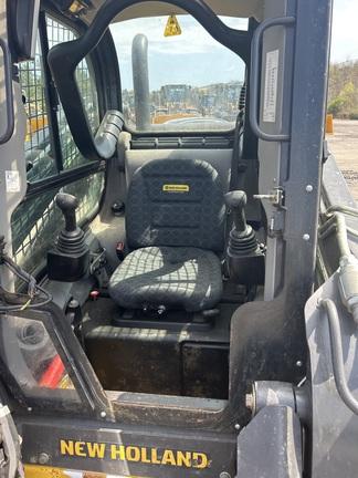 2021 NEW HOLLAND C345 - Cab w/ AC; Rubber Tracks; General Purpose Bkt