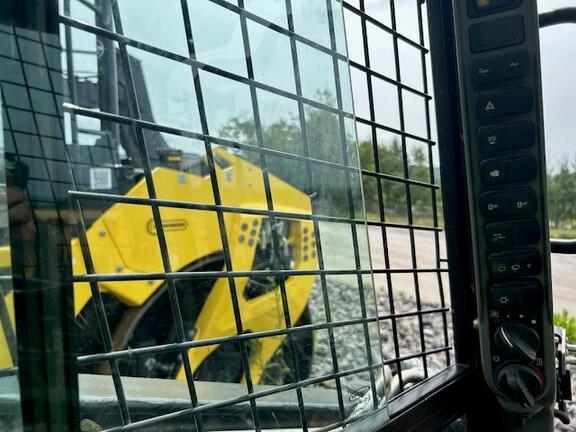 2021 NEW HOLLAND C345 - Cab w/ AC; Rubber Tracks; General Purpose Bkt