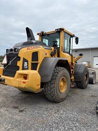 2022 VOLVO L70H - Cab w/ AC; Quick Coupler; Radials; General Purpose Bkt; Options: Aux Hydraulics, Rear Camera