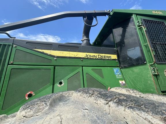848L GRAPPLE SKIDDER - Cab w/ AC, Lever Steer; Dual Funct Grapple; Stacking Blade; 35.5 Tires