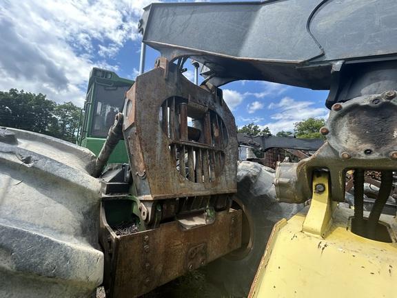 848L GRAPPLE SKIDDER - Cab w/ AC, Lever Steer; Dual Funct Grapple; Stacking Blade; 35.5 Tires
