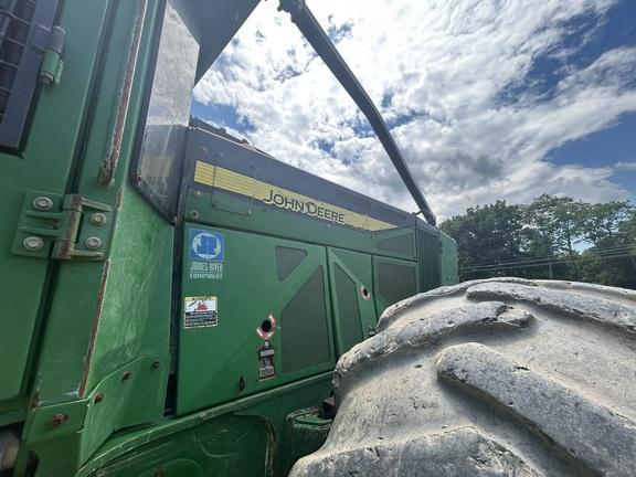 848L GRAPPLE SKIDDER - Cab w/ AC, Lever Steer; Dual Funct Grapple; Stacking Blade; 35.5 Tires