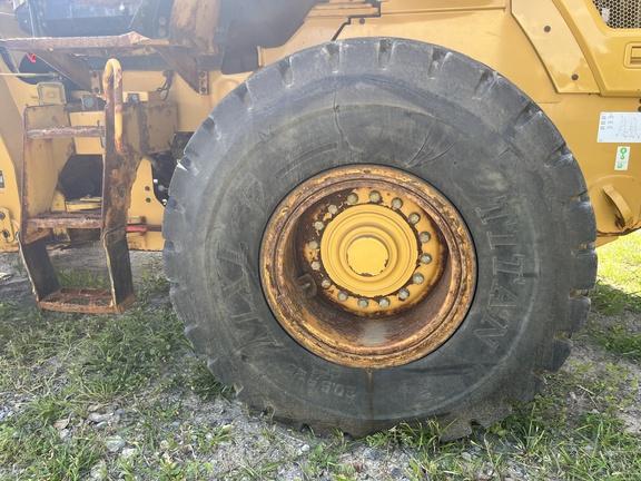 2019 CATERPILLAR 938HM - Cab w/ AC; Dual Diff Locks; 20.5 Tires; High Lift Boom; General Purpose Bkt; Options: Ride Control