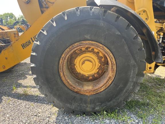 2019 CATERPILLAR 938HM - Cab w/ AC; Dual Diff Locks; 20.5 Tires; High Lift Boom; General Purpose Bkt; Options: Ride Control