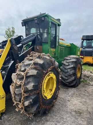 643K WHEELED FELLER BUNCHER - Cab w/ AC; Heavy Duty Axles; 28L Tires; Saw - Continuous