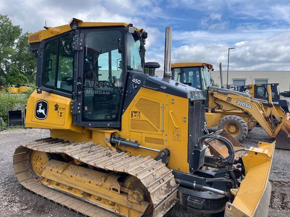 2023 John Deere 450 P-TIER CRAWLER DOZER -Cab w/ AC; Low Ground Pressure; 2D Slope Control w/ EZ grade; 24" Pads; Power-Angle-Tilt, 2.92 m (115 in.) Blade