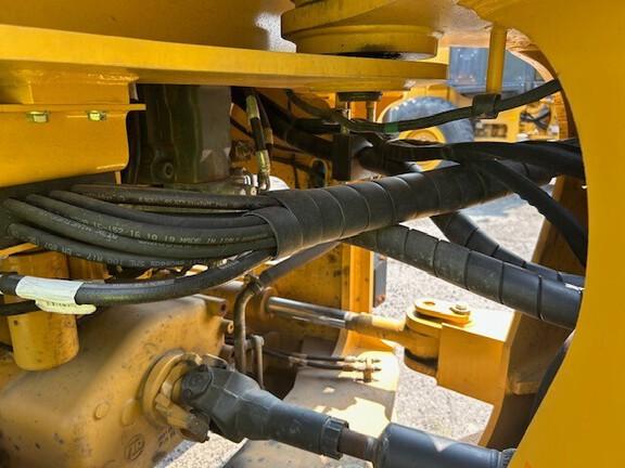 644 G TIER WHEEL LOADER - Cab w/ AC; 23.5 Tires; General Purpose Bkt; Options: Rear Camera