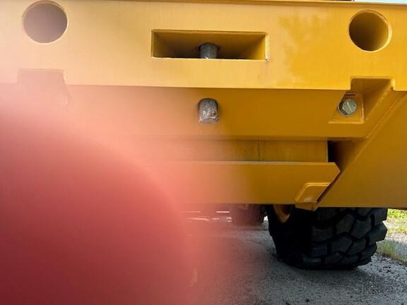 644 G TIER WHEEL LOADER - Cab w/ AC; 23.5 Tires; General Purpose Bkt; Options: Rear Camera