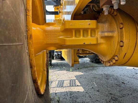 644 G TIER WHEEL LOADER - Cab w/ AC; 23.5 Tires; General Purpose Bkt; Options: Rear Camera
