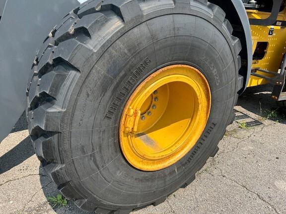 644 G TIER WHEEL LOADER - Cab w/ AC; 23.5 Tires; General Purpose Bkt; Options: Rear Camera