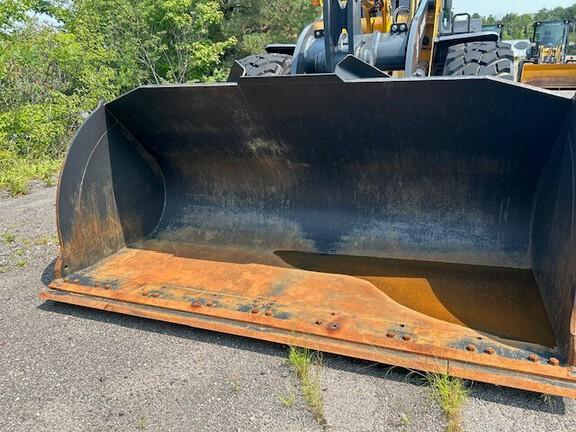 644 G TIER WHEEL LOADER - Cab w/ AC; 23.5 Tires; General Purpose Bkt; Options: Rear Camera
