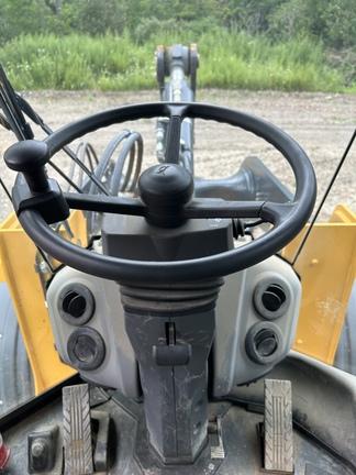 544 P-TIER 4WD LOADER - Cab w/ AC, EH Joystick Controls; 20.5 Tires, Radials; General Purpose Bkt; Options: Rear Camera