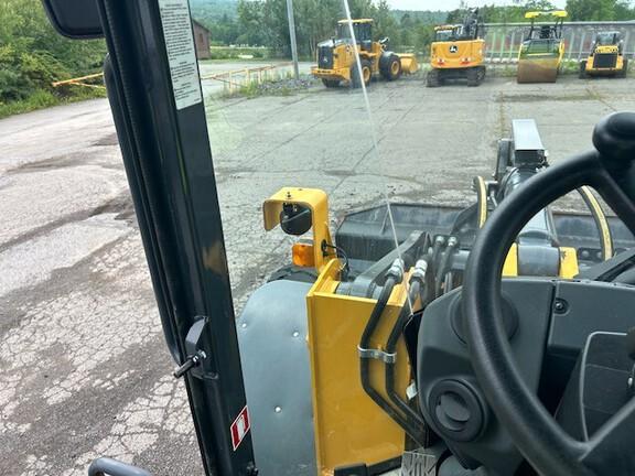 644 G TIER WHEEL LOADER - Cab w/ AC; 23.5 Tires, Radials; General Purpose Bkt; Options: Rear Camera