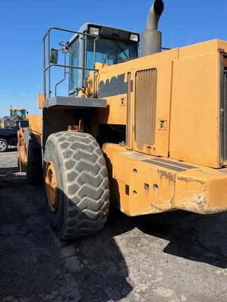 2003 CASE 921C - Cab w/ AC; General Purpose Bkt