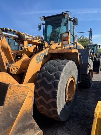 2003 CASE 921C - Cab w/ AC; General Purpose Bkt