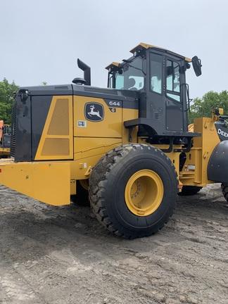 644 G TIER WHEEL LOADER - Cab w/ AC, Joystick Controls; 23.5 Tires; General Purpose Bkt; Options: Rear Camera
